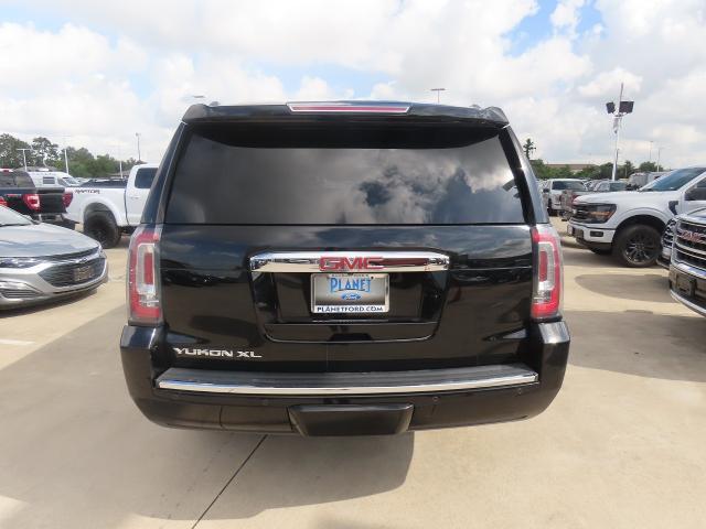 2017 GMC Yukon XL Denali