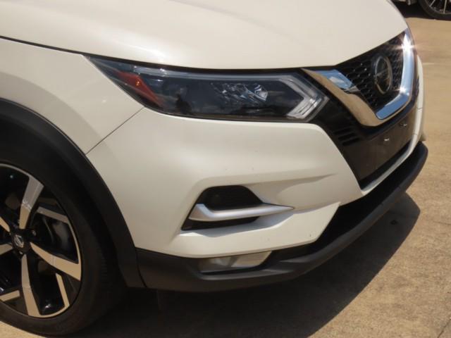 2021 Nissan Rogue Sport SL FWD Xtronic CVT