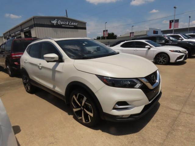 2021 Nissan Rogue Sport SL FWD Xtronic CVT