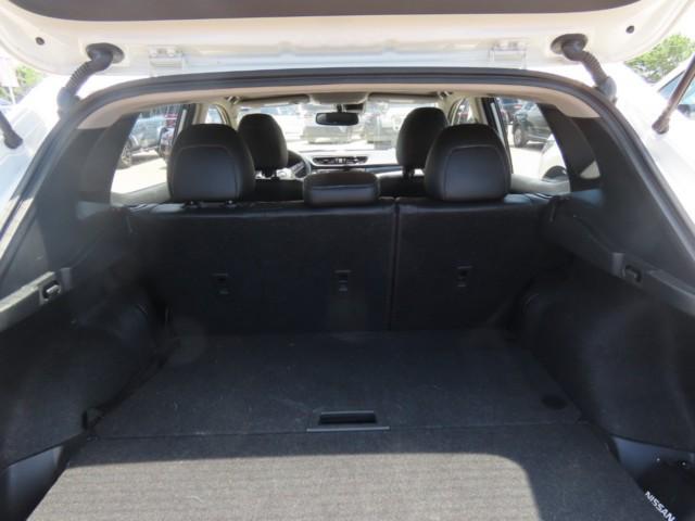 2021 Nissan Rogue Sport SL FWD Xtronic CVT