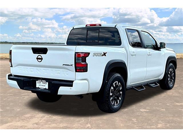 2022 Nissan Frontier Crew Cab PRO-X 4x2