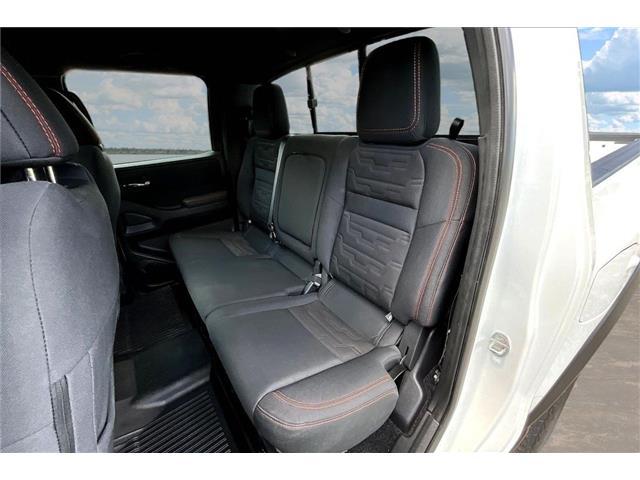 2022 Nissan Frontier Crew Cab PRO-X 4x2
