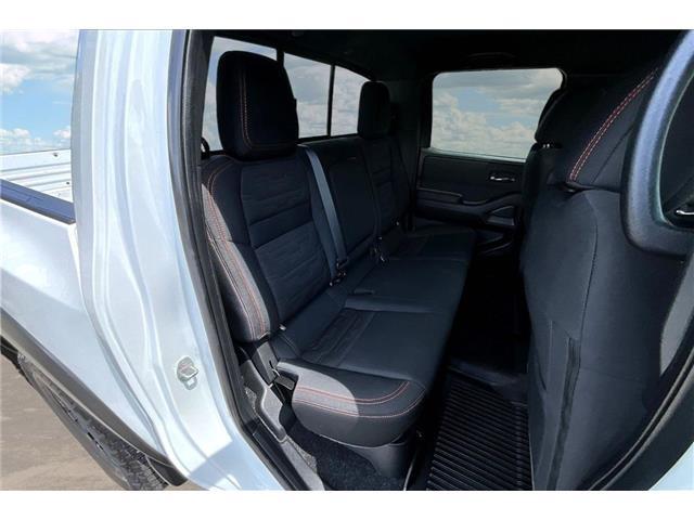 2022 Nissan Frontier Crew Cab PRO-X 4x2