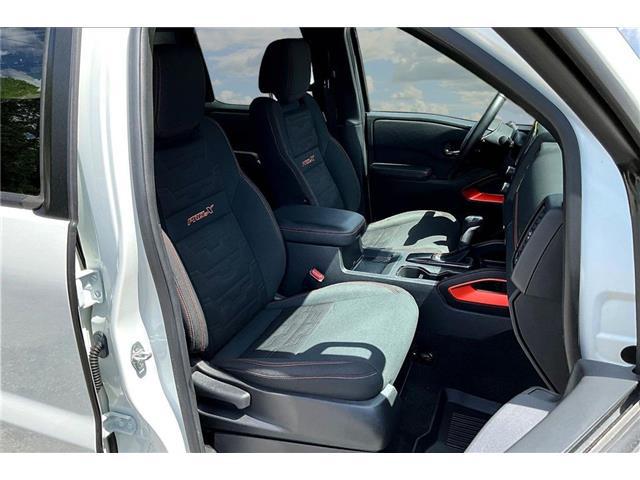 2022 Nissan Frontier Crew Cab PRO-X 4x2