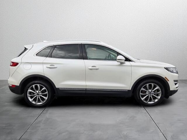 2017 Lincoln MKC Select
