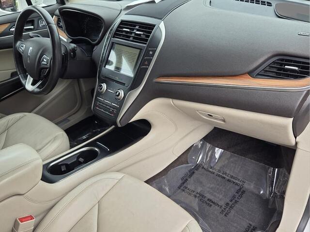 2017 Lincoln MKC Select