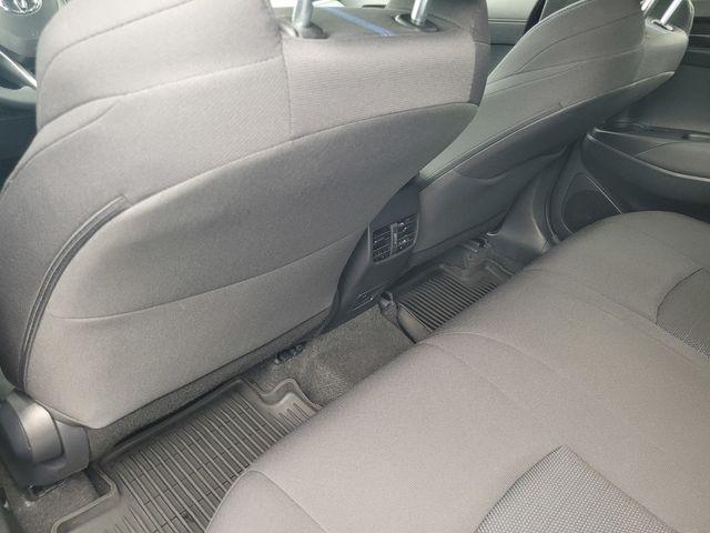 2024 Toyota Corolla Cross Hybrid SE