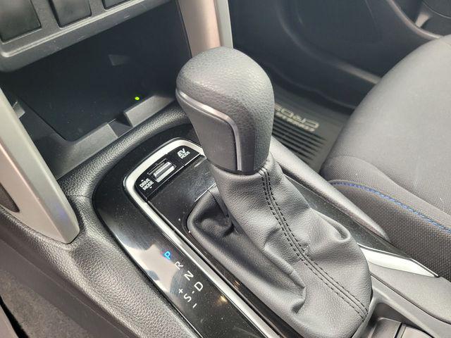2024 Toyota Corolla Cross Hybrid SE