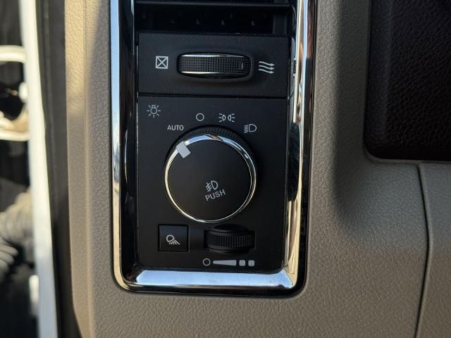 2018 Ram 3500 Laramie Longhorn Crew Cab 4x4 8' Box