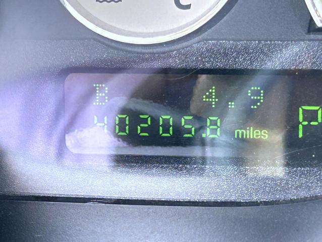 2004 Ford Thunderbird Base