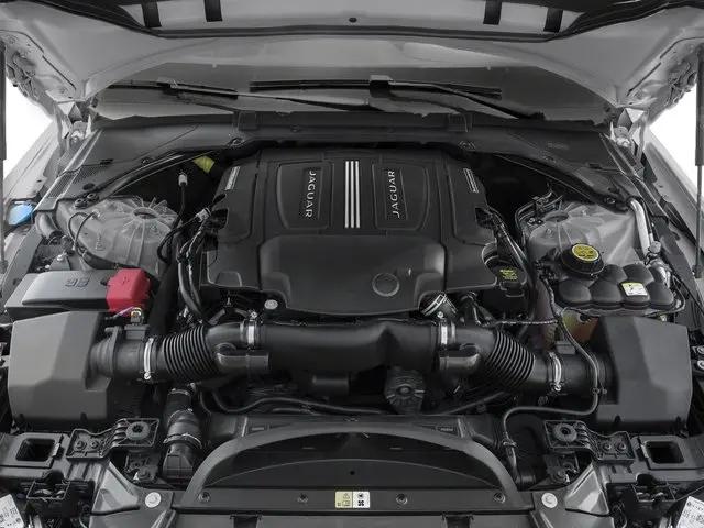 2018 Jaguar XE 25t