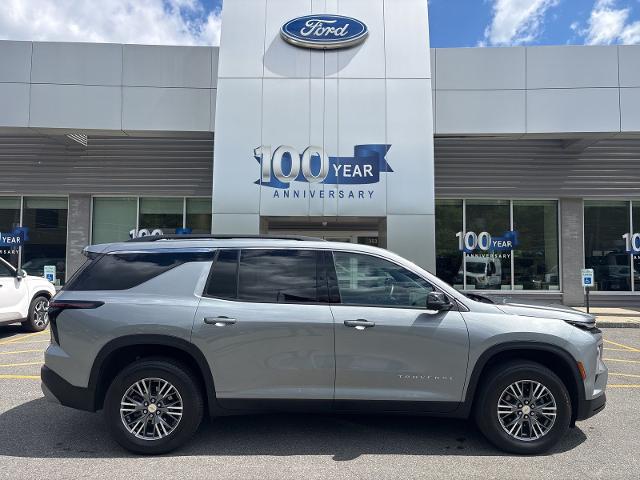 2024 Chevrolet Traverse AWD LT