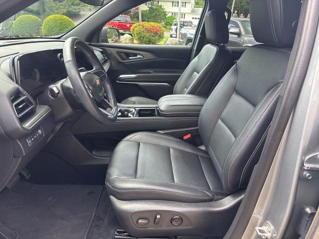 2024 Chevrolet Traverse AWD LT