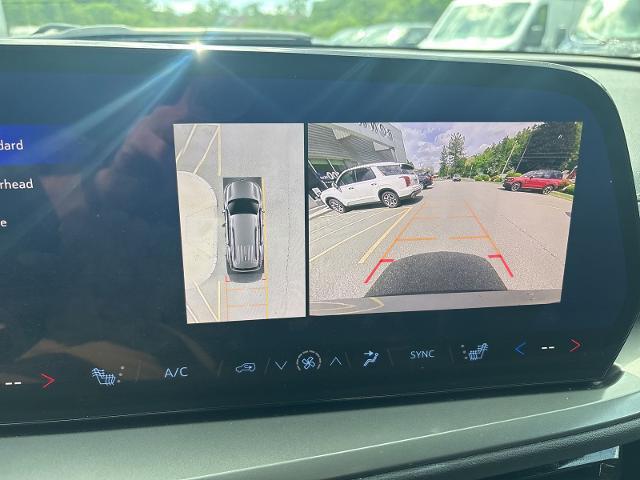 2024 Chevrolet Traverse AWD LT