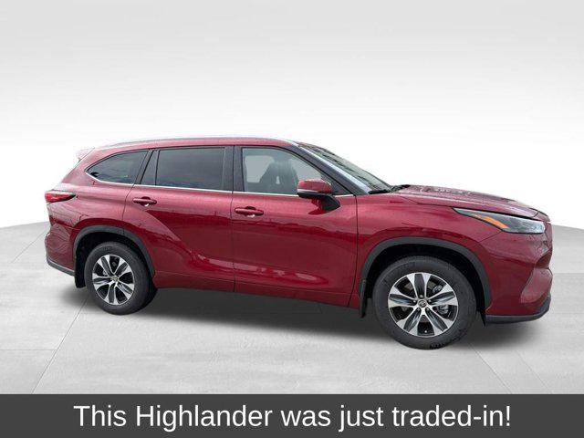 2023 Toyota Highlander XLE for sale in Wichita, KS