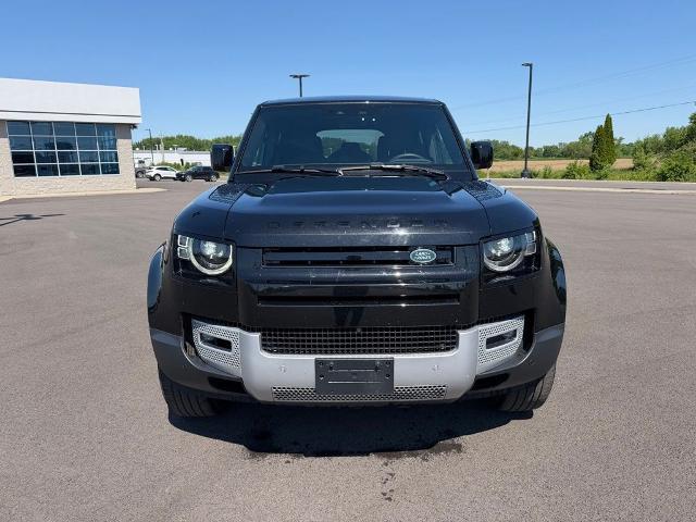 2025 Land Rover Defender 110 P300
