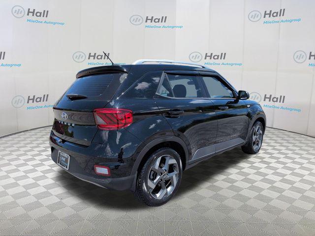 2023 Hyundai Venue SEL