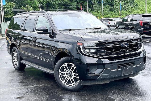 2025 Ford Expedition Active MAX