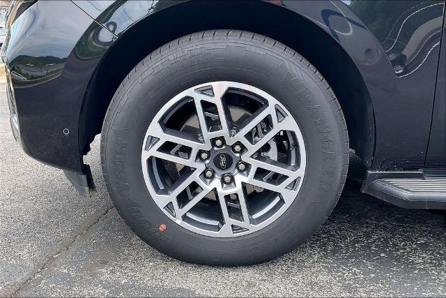 2025 Ford Expedition Active MAX