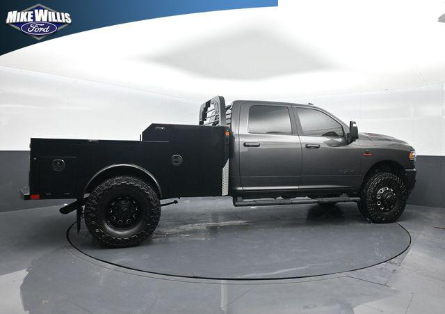 2024 Ram 3500 Laramie Crew Cab 4x4 8' Box