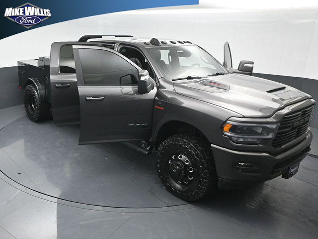 2024 Ram 3500 Laramie Crew Cab 4x4 8' Box