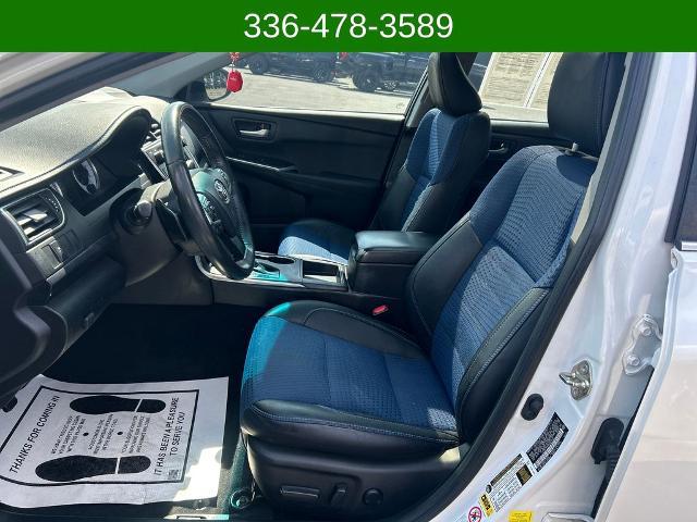 2016 Toyota Camry SE