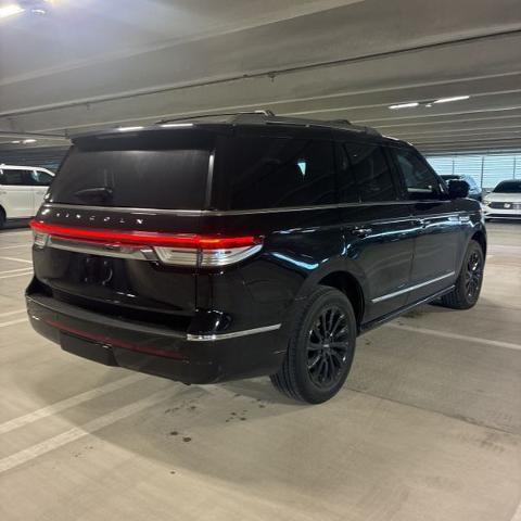 2024 Lincoln Navigator Premiere