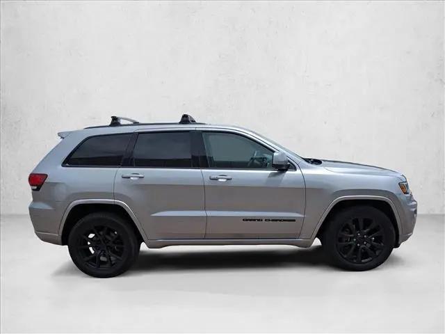 2017 Jeep Grand Cherokee Altitude 4x4