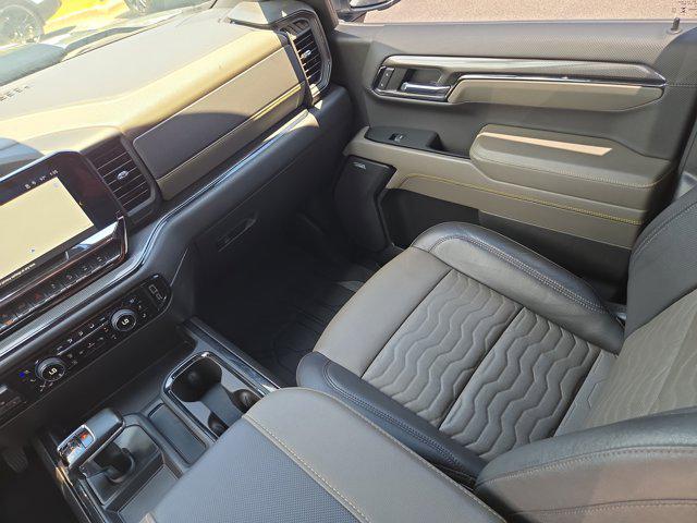 2024 Chevrolet Silverado 1500 4WD Crew Cab Short Bed ZR2