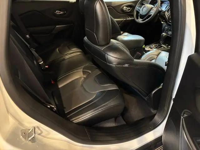 2022 Jeep Cherokee Latitude Lux 4x4