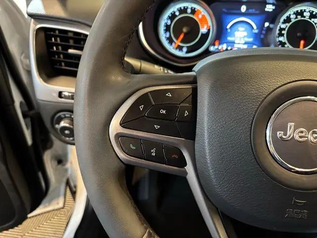 2022 Jeep Cherokee Latitude Lux 4x4
