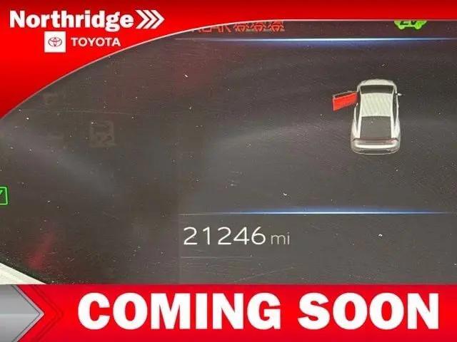 2025 Toyota Prius XLE