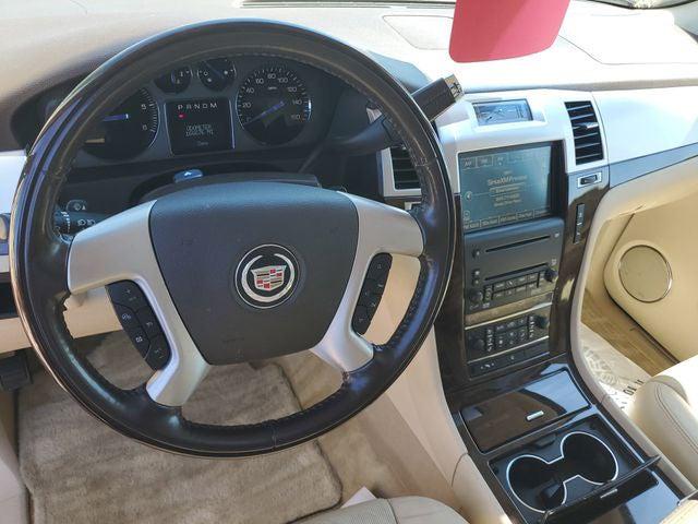 2008 Cadillac Escalade EXT Standard