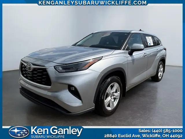 2023 Toyota Highlander LE for sale in Wickliffe, OH