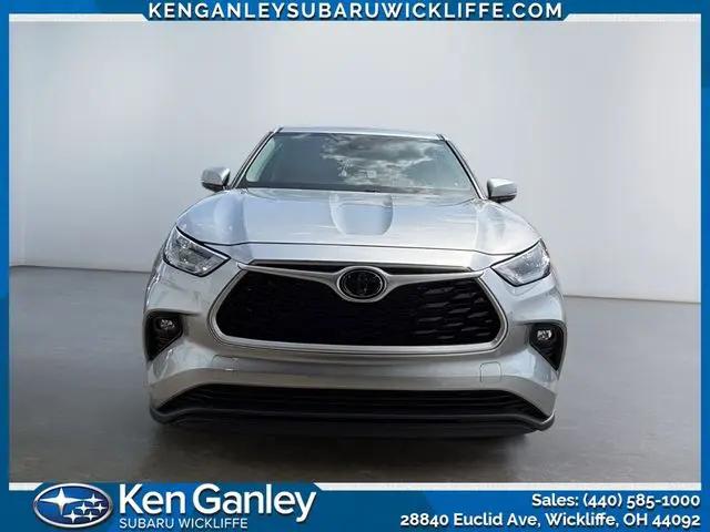 2023 Toyota Highlander LE