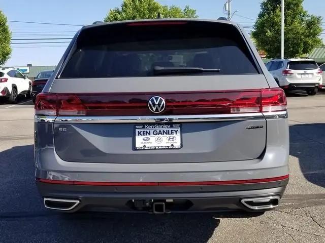 2026 Volkswagen Atlas SE with Technology