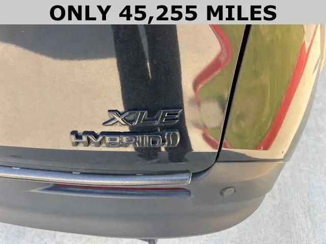 2024 Toyota Sienna Woodland Edition