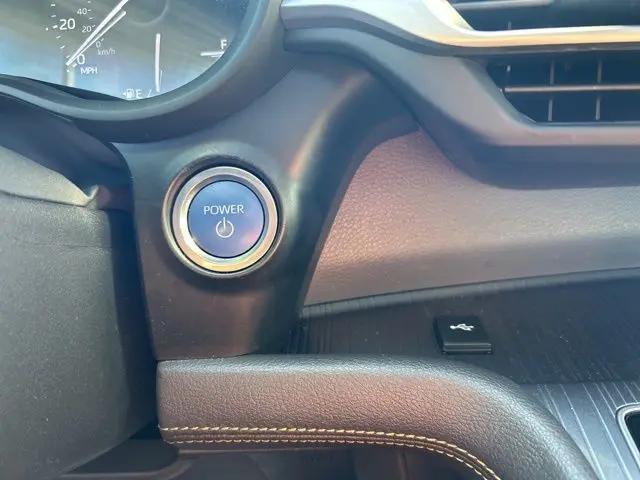 2024 Toyota Sienna Woodland Edition