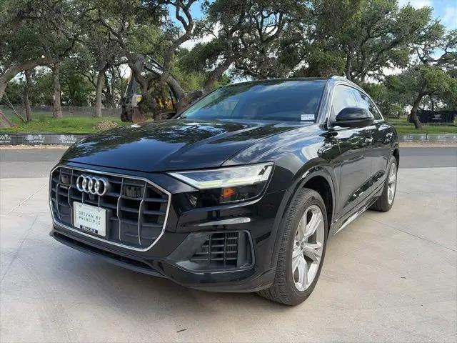 2022 Audi Q8 Premium Plus 55 TFSI quattro Tiptronic