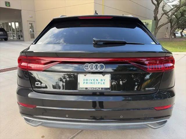2022 Audi Q8 Premium Plus 55 TFSI quattro Tiptronic