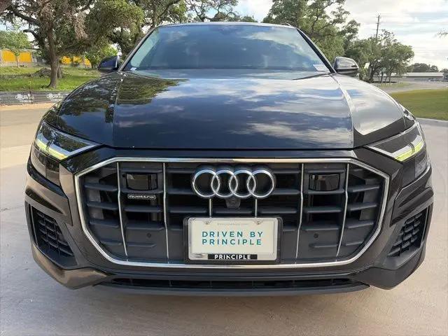 2022 Audi Q8 Premium Plus 55 TFSI quattro Tiptronic