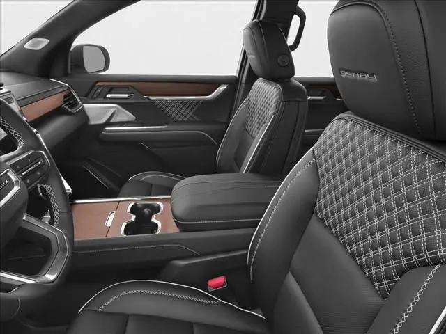 2026 GMC Acadia Denali FWD