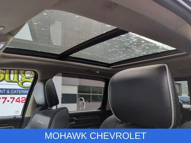 2021 Ram 1500 Laramie Crew Cab 4x4 5'7" Box