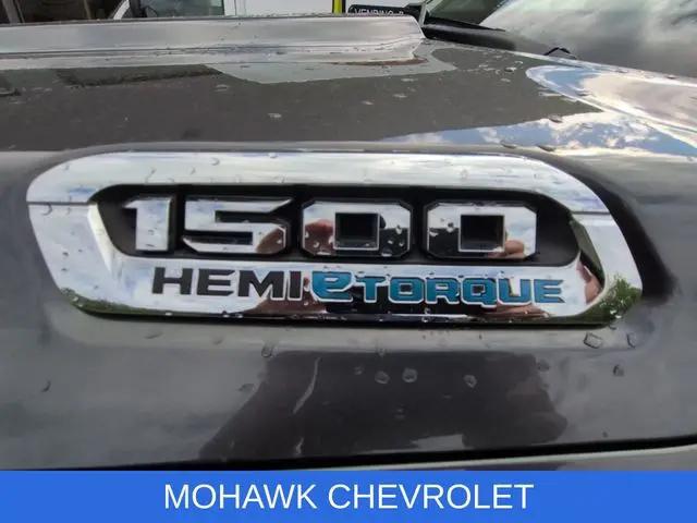 2021 Ram 1500 Laramie Crew Cab 4x4 5'7" Box