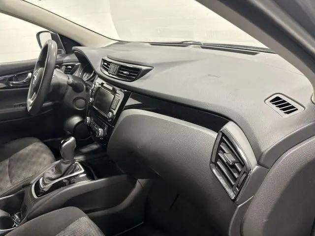 2020 Nissan Rogue Sport SV FWD Xtronic CVT