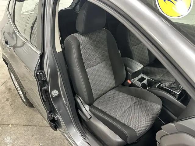 2020 Nissan Rogue Sport SV FWD Xtronic CVT