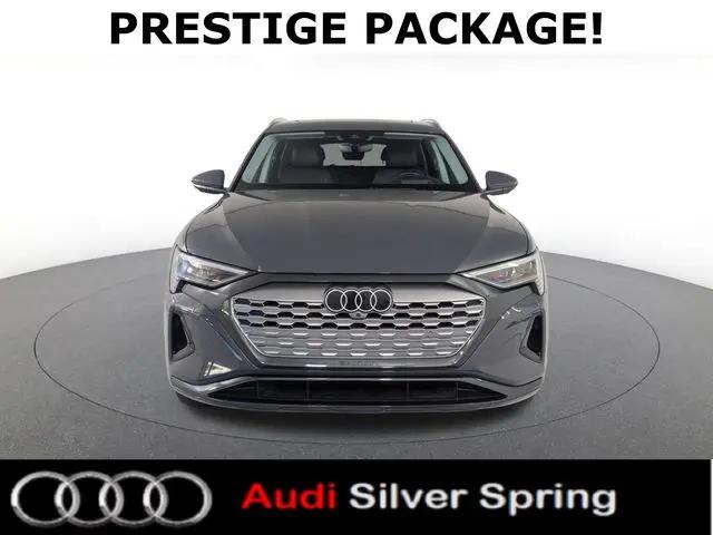 2024 Audi e-tron Prestige quattro