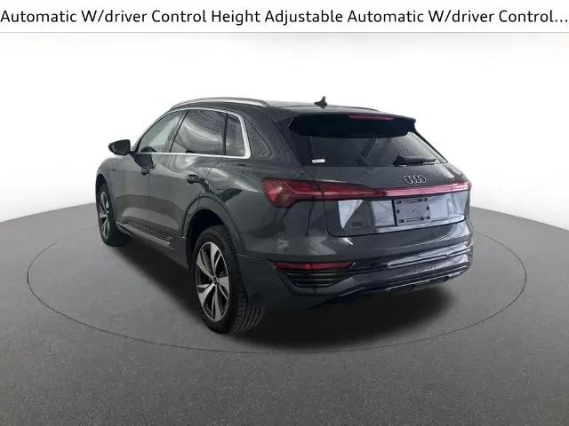 2024 Audi e-tron Prestige quattro