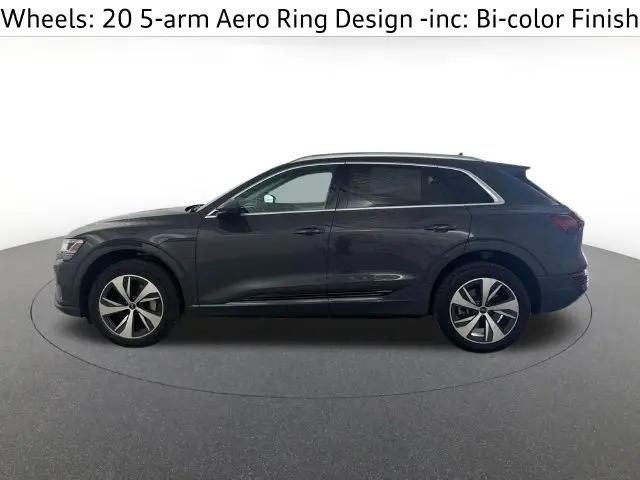 2024 Audi e-tron Prestige quattro