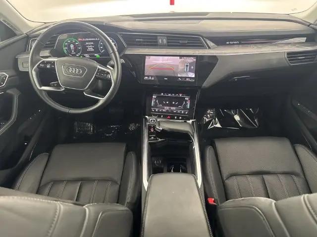 2024 Audi e-tron Prestige quattro